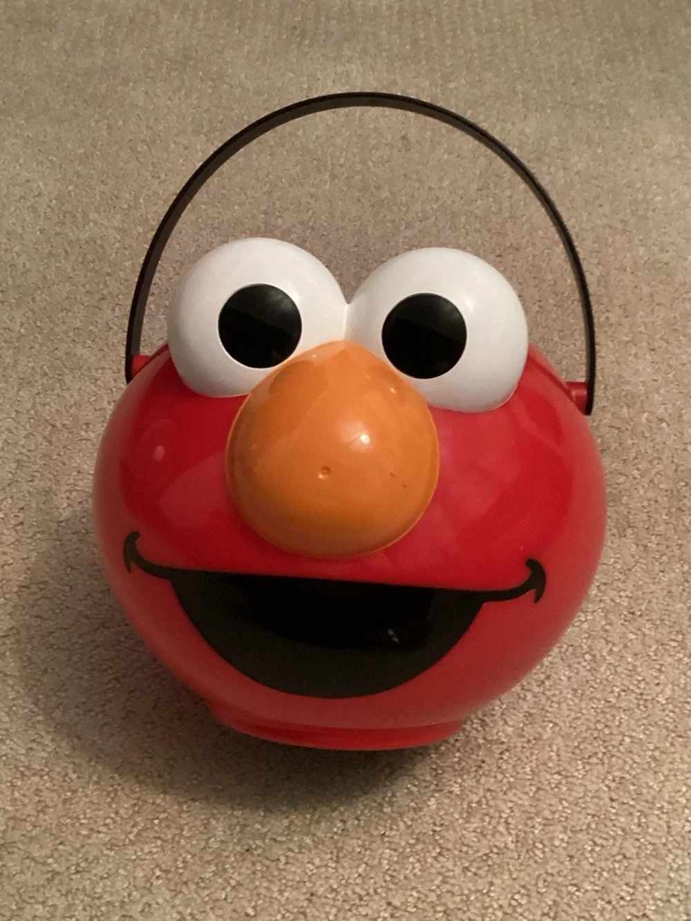Elmo-Inspired Lighted Red Trick-or-Treat Bucket